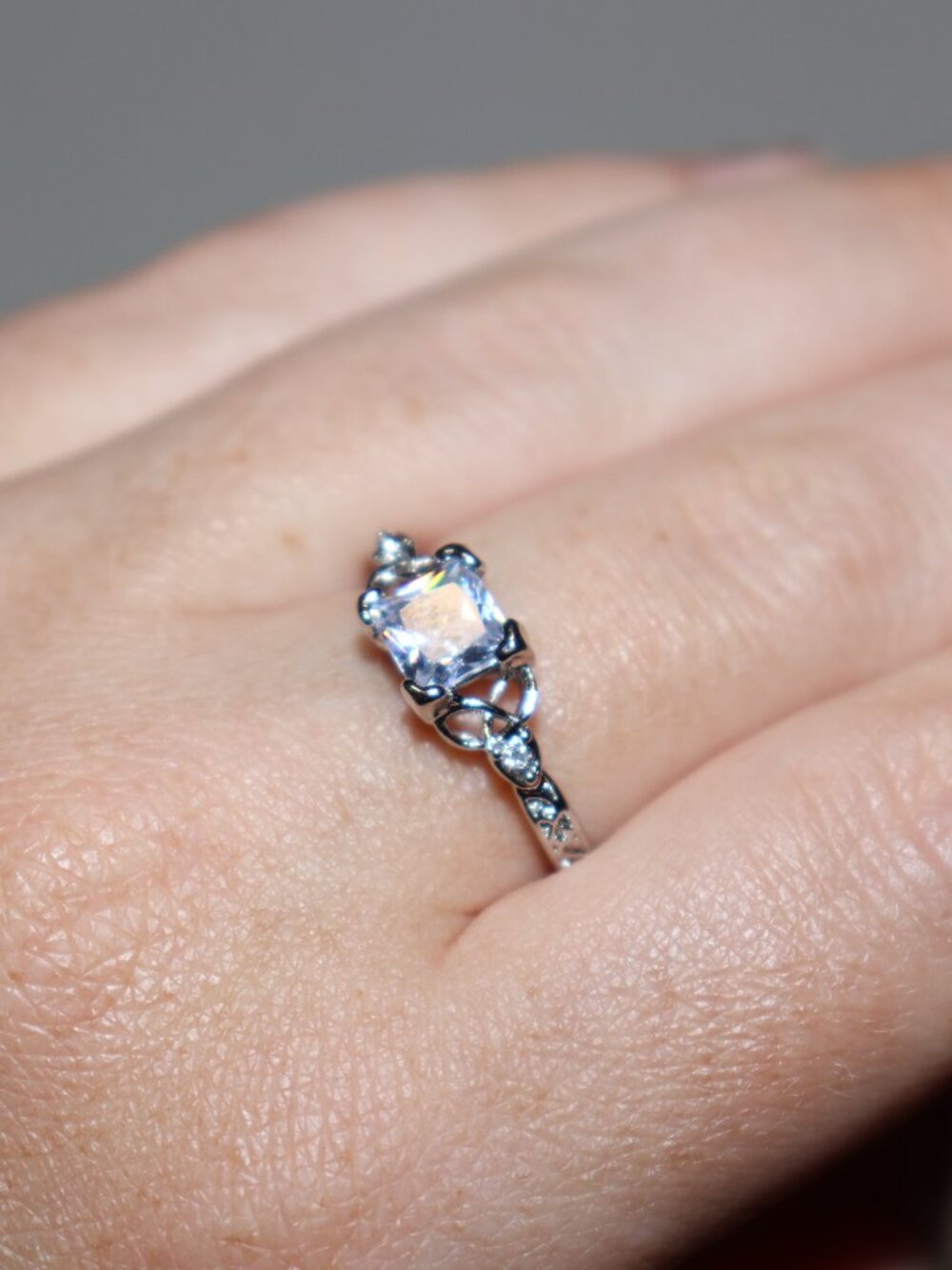 🤍✨ Silver Square‑Cut CZ Ring · Size 9.25 · NWOT - Picture 2 of 4